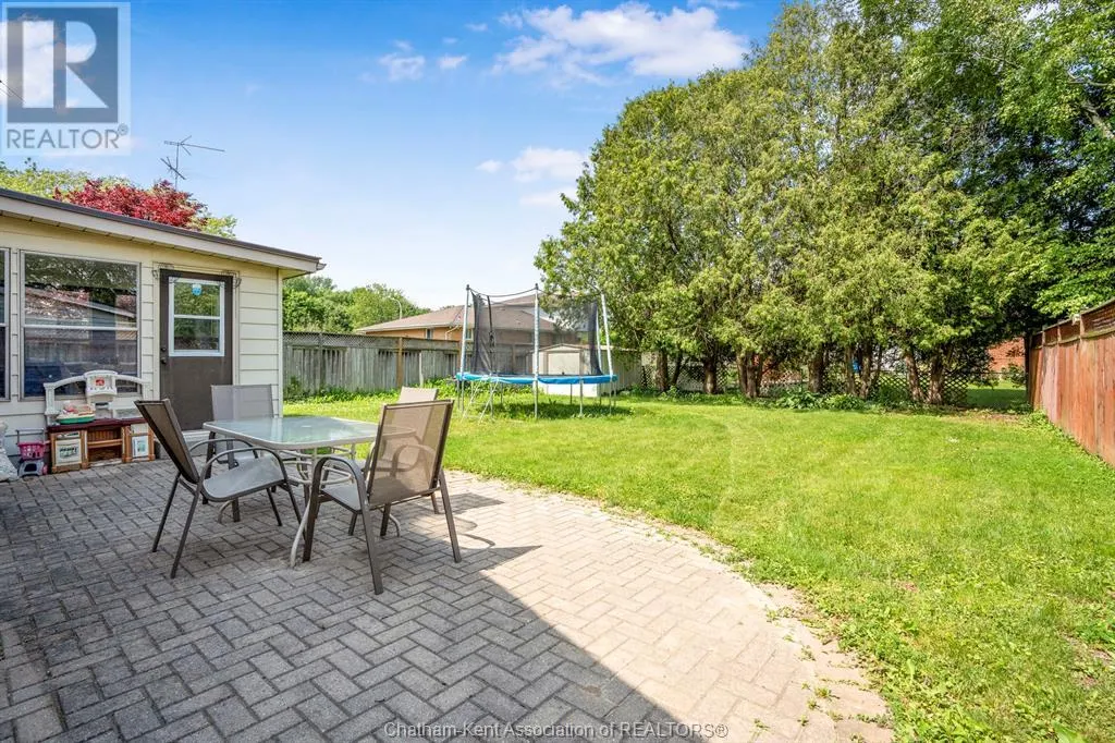 112 Parry DRIVE