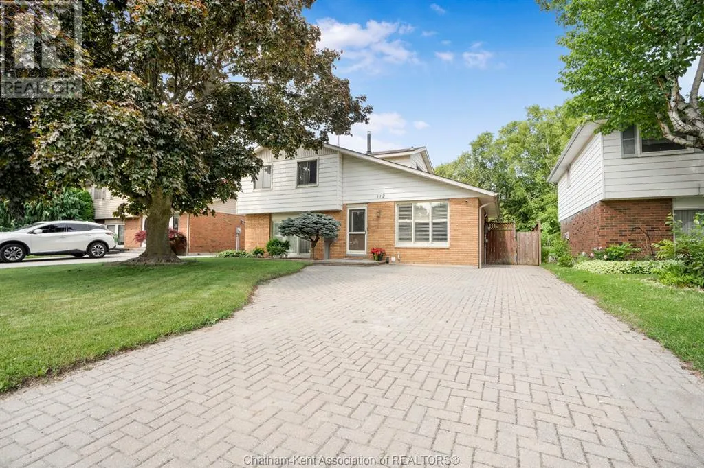 112 Parry DRIVE