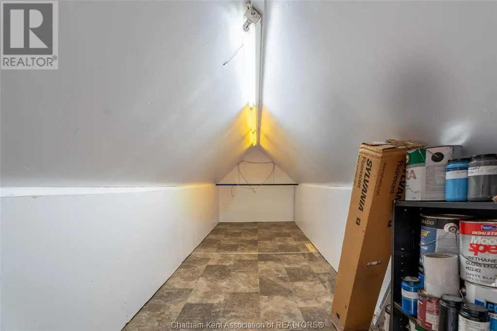 253 St Clair STREET