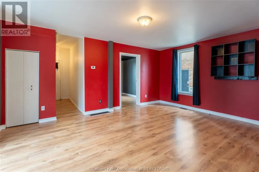253 St Clair STREET