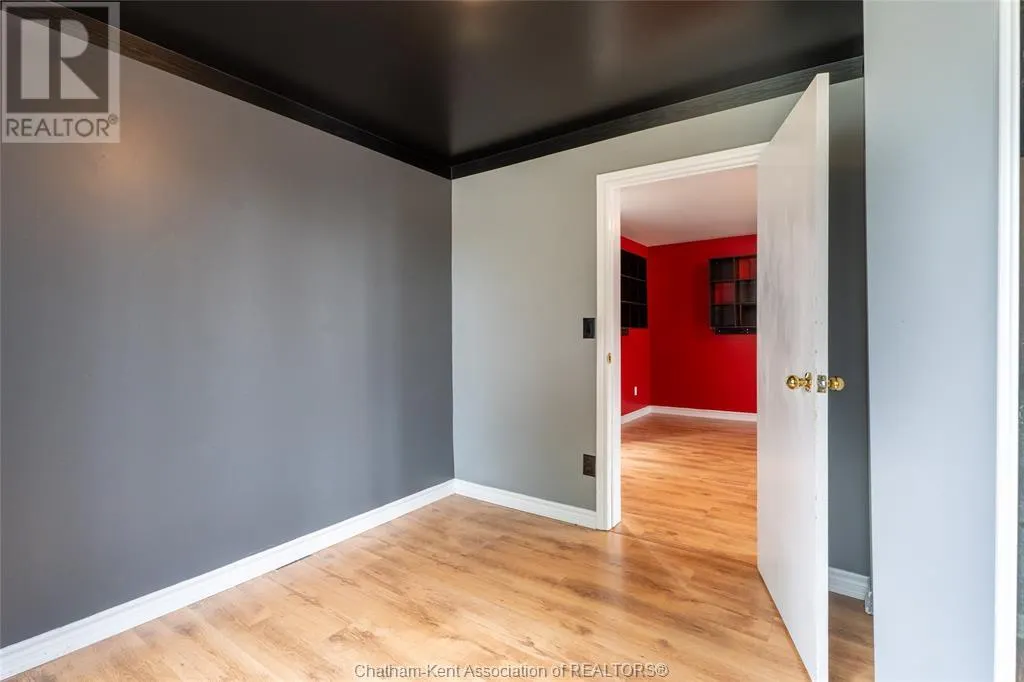 253 St Clair STREET