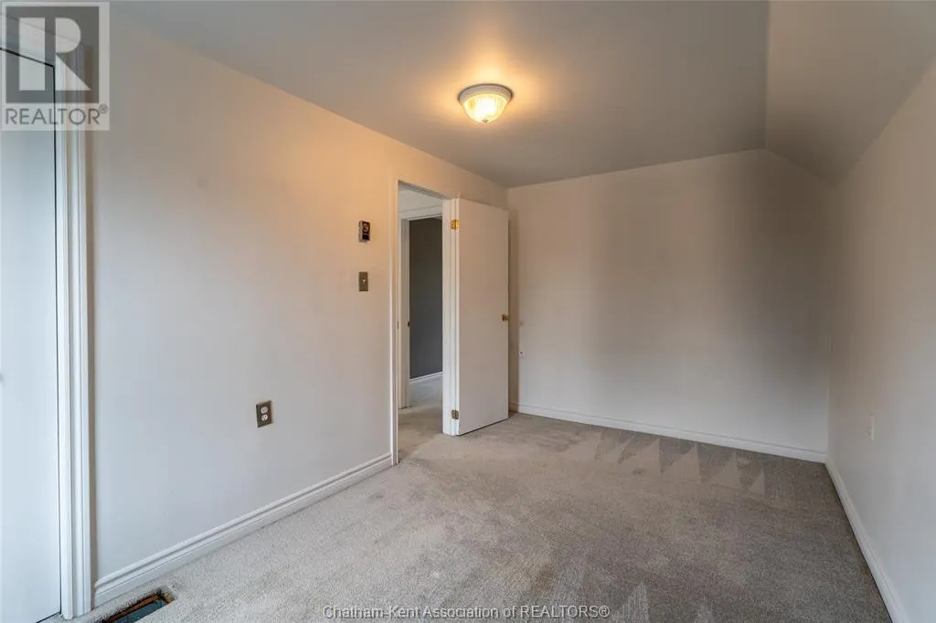 253 St Clair STREET