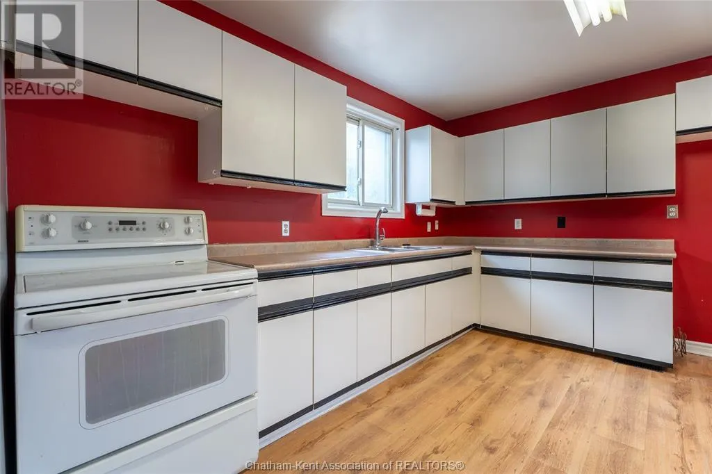 253 St Clair STREET