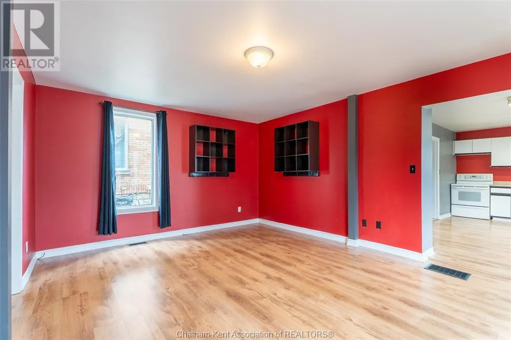 253 St Clair STREET