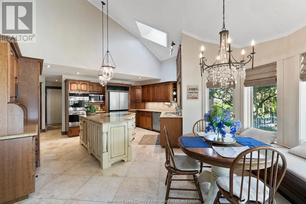 13568 COUNTY RD 46 (MIDDLE ROAD)