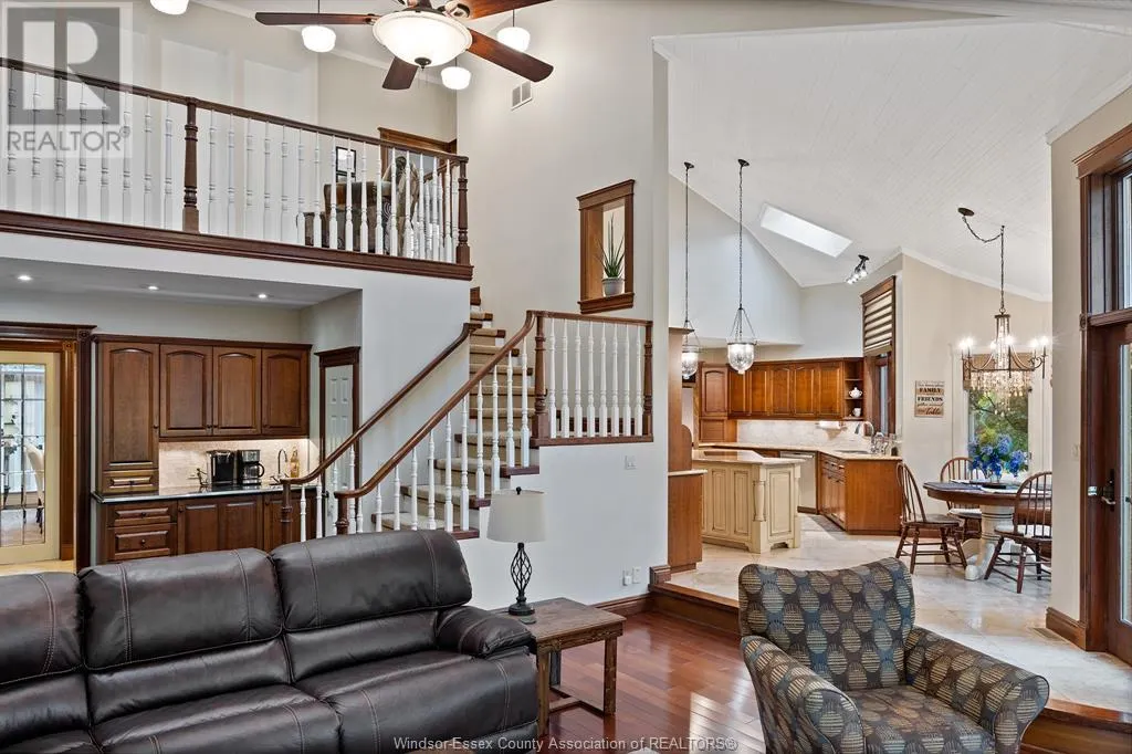 13568 COUNTY RD 46 (MIDDLE ROAD)