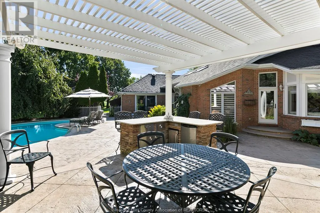 13568 COUNTY RD 46 (MIDDLE ROAD)