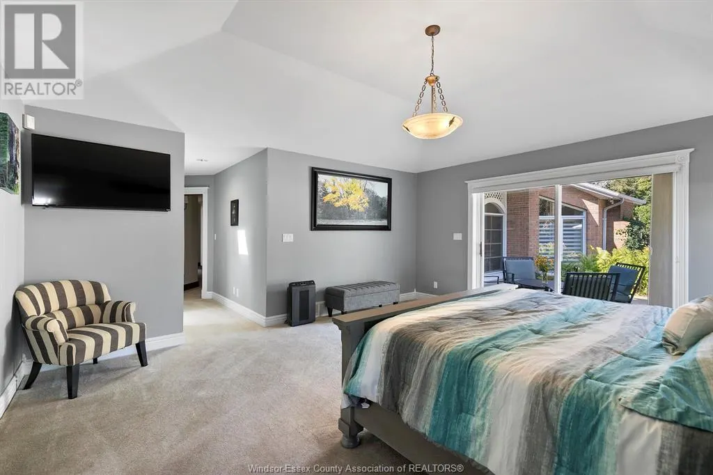 13568 COUNTY RD 46 (MIDDLE ROAD)
