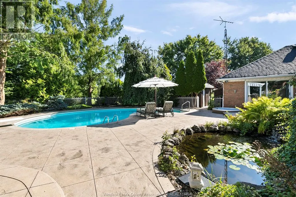 13568 COUNTY RD 46 (MIDDLE ROAD)