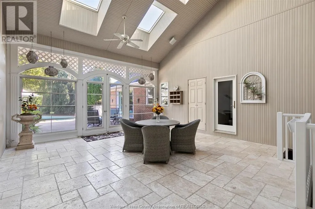 13568 COUNTY RD 46 (MIDDLE ROAD)