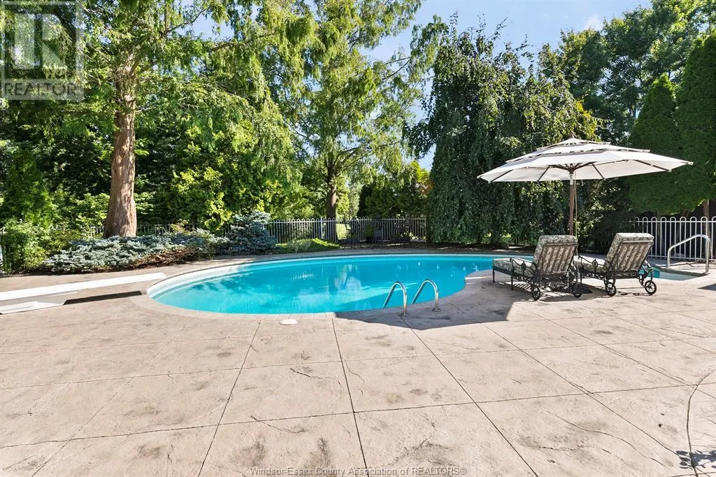 13568 COUNTY RD 46 (MIDDLE ROAD)