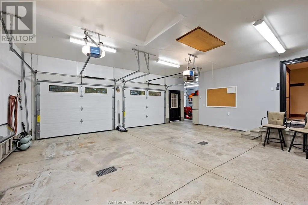 13568 COUNTY RD 46 (MIDDLE ROAD)