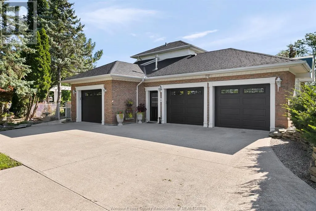 13568 COUNTY RD 46 (MIDDLE ROAD)