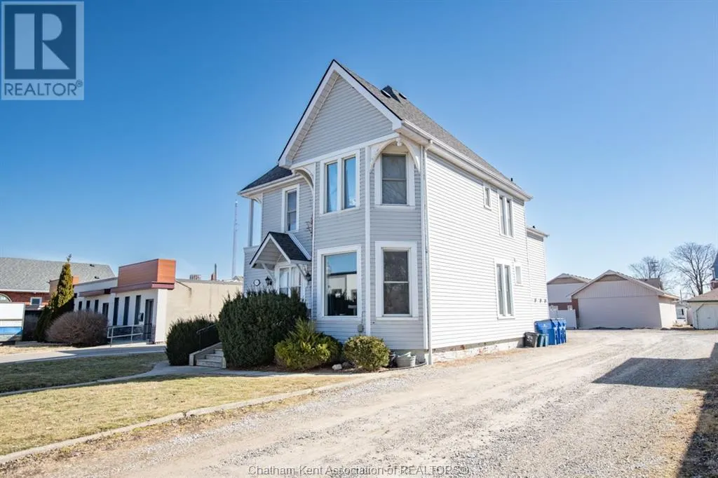 342 KING STREET West