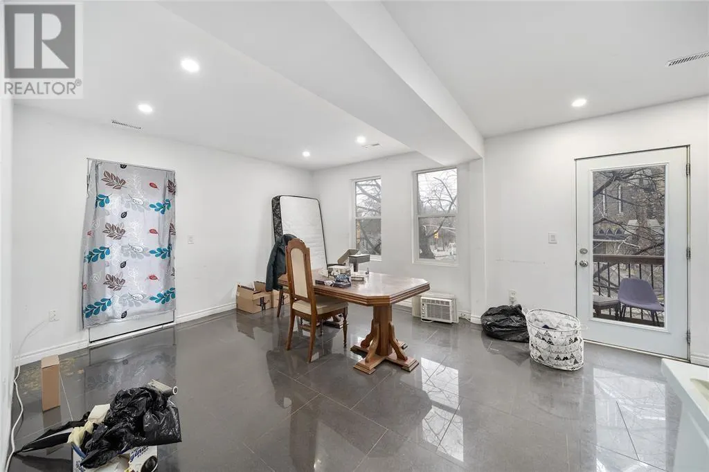 211 GEORGE STREET
