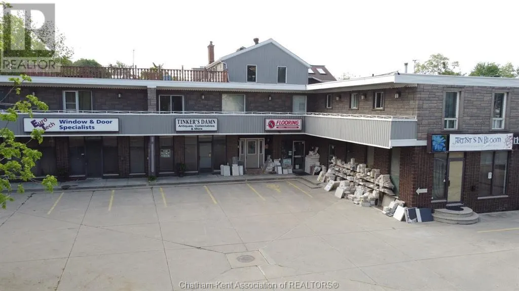 40 RICHMOND STREET West