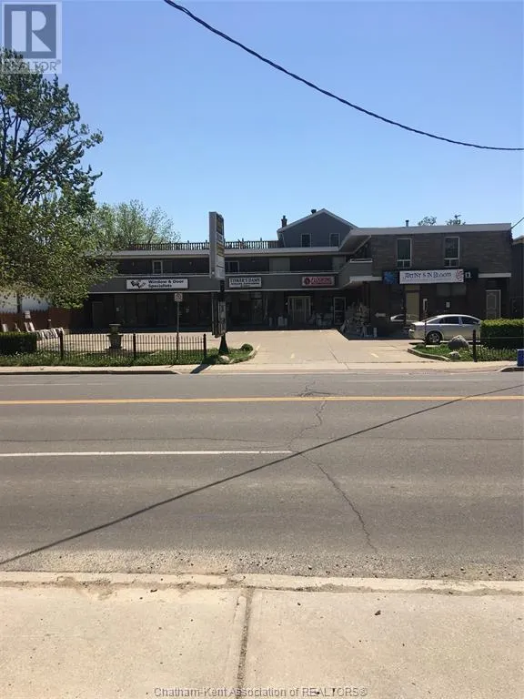 40 RICHMOND STREET West