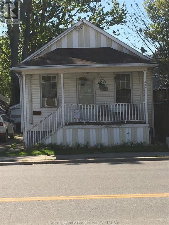 40 RICHMOND STREET West