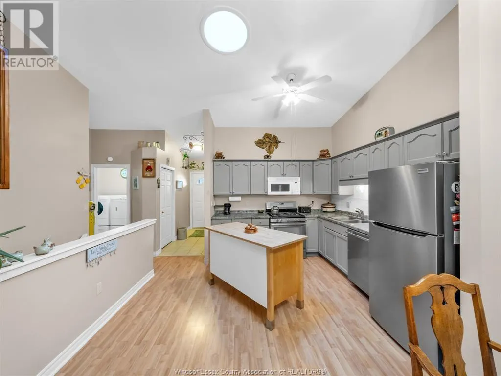 304 ROCKPORT LANE
