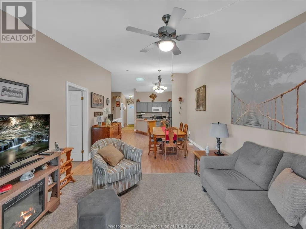 304 ROCKPORT LANE