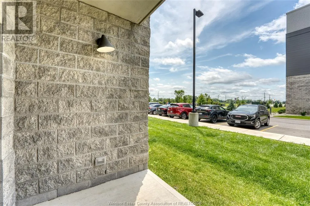 2550 SANDWICH WEST PARKWAY Unit# 117