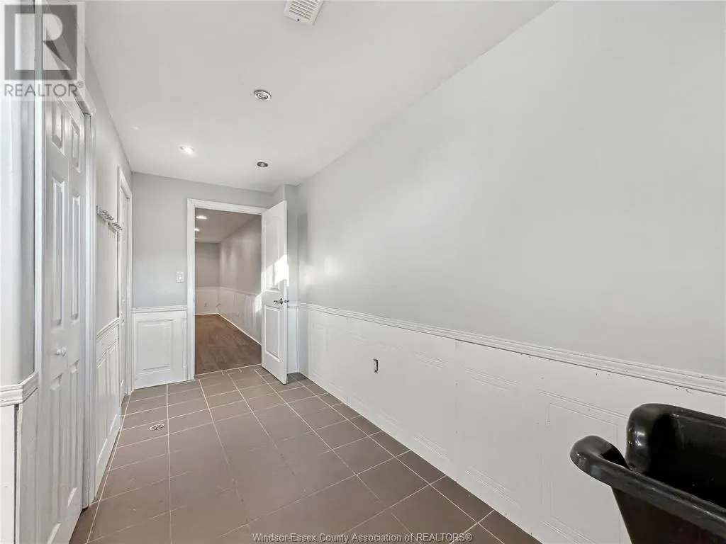157 ROCKHAVEN