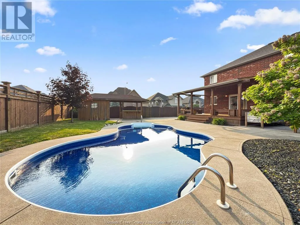 157 ROCKHAVEN