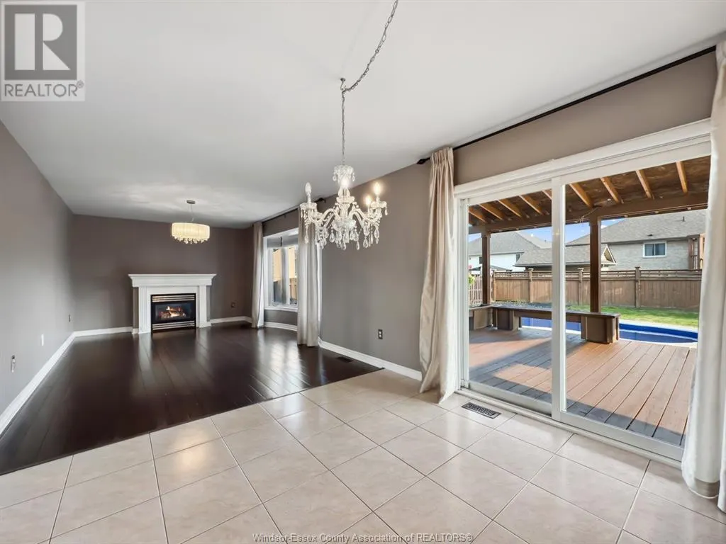 157 ROCKHAVEN