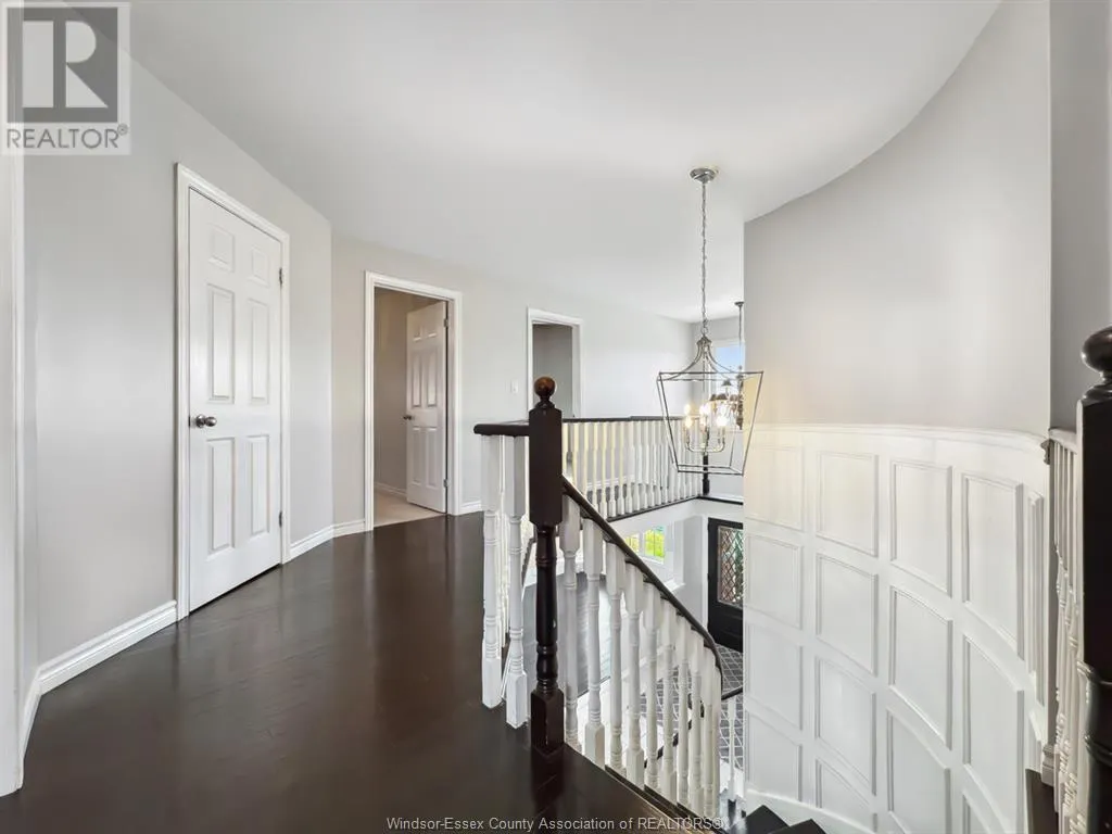 157 ROCKHAVEN