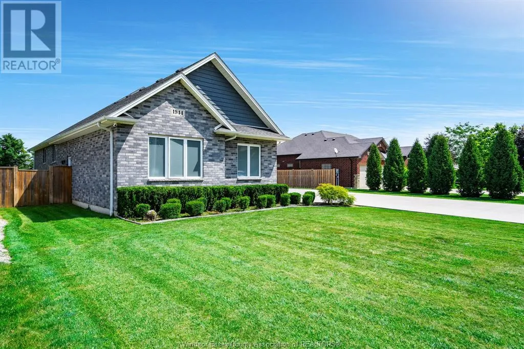 1944 Heritage ROAD