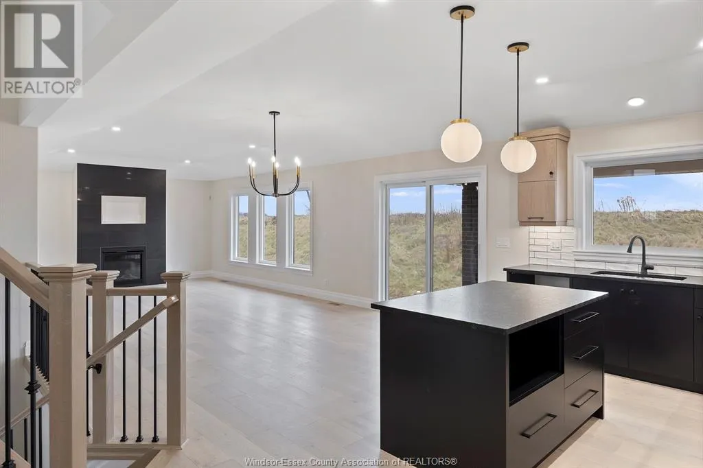 1249 CAMPANA CRESCENT