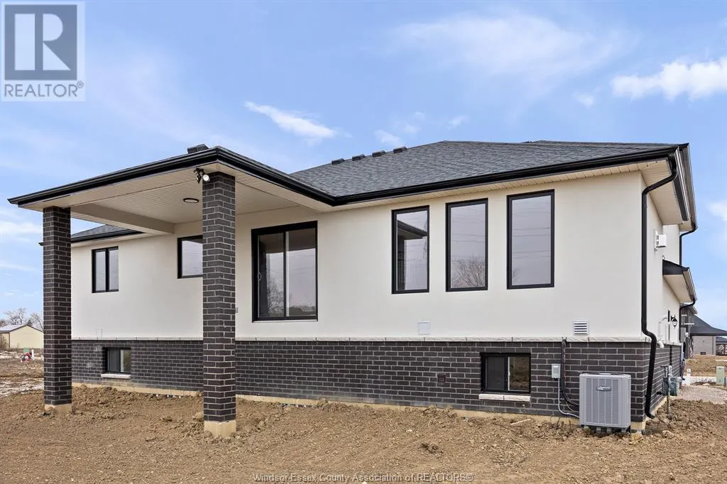 1249 CAMPANA CRESCENT