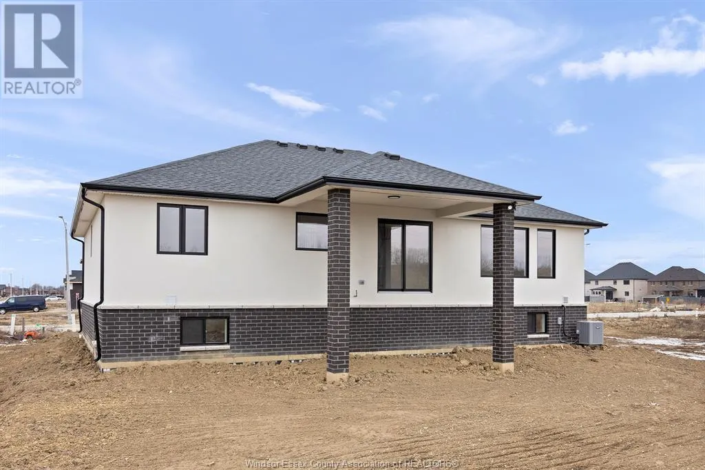 1249 CAMPANA CRESCENT