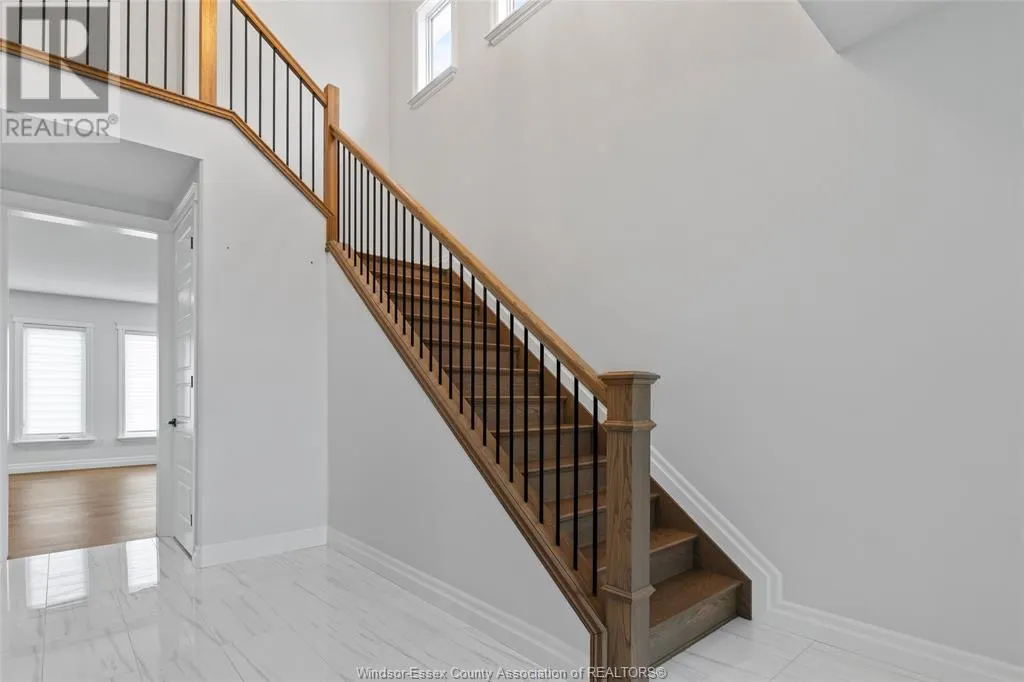 300 CHRISTINE AVENUE