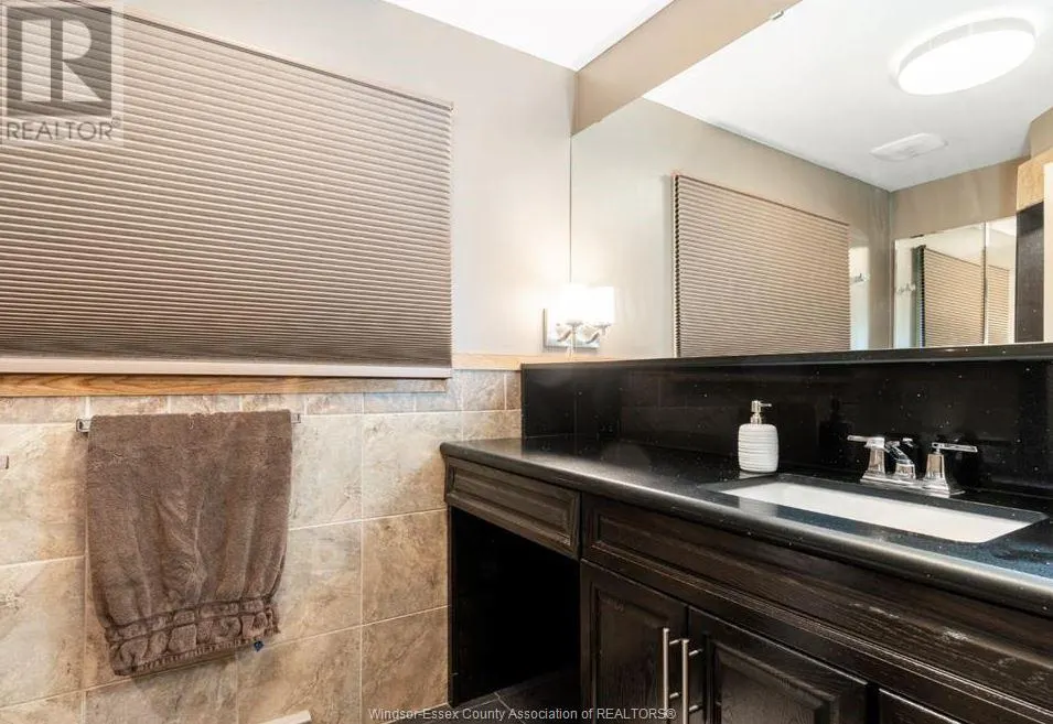 299 GOSFIELD TOWNLINE