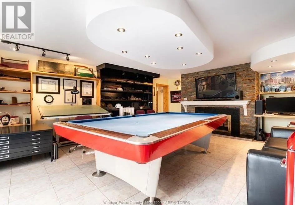 299 GOSFIELD TOWNLINE