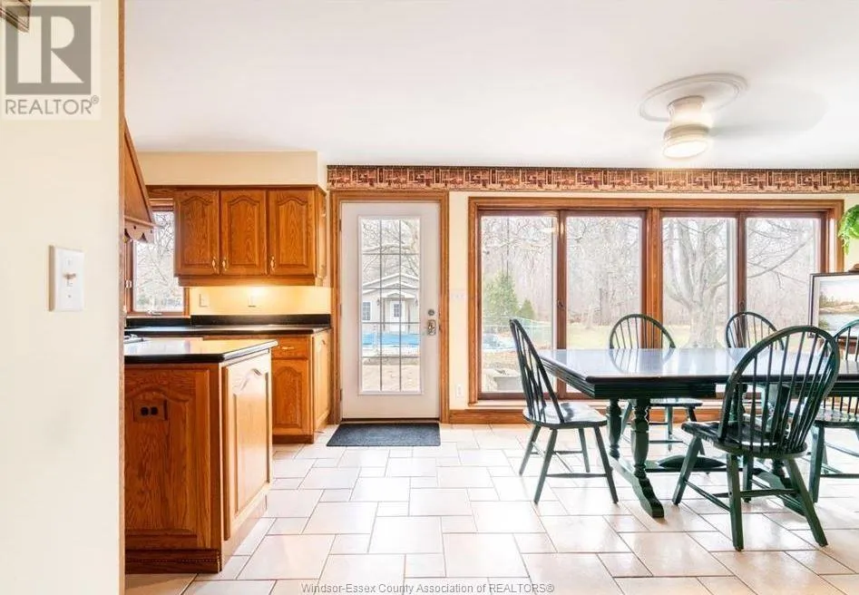 299 GOSFIELD TOWNLINE
