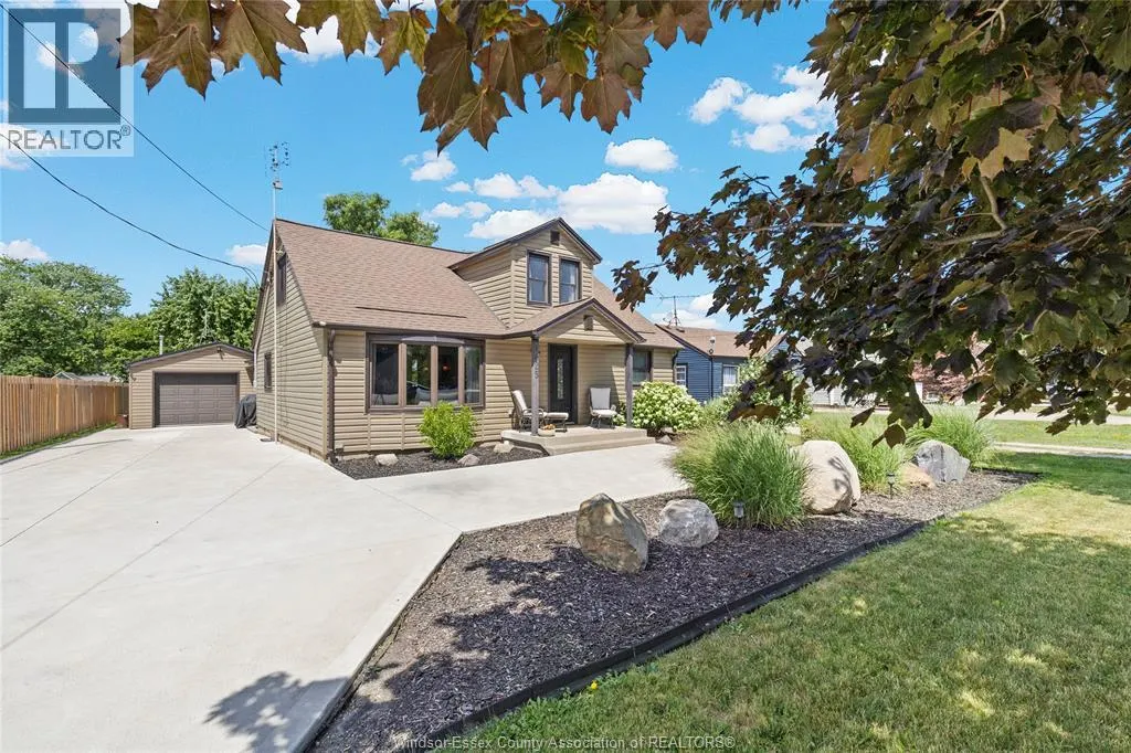 1425 ERIE ROAD