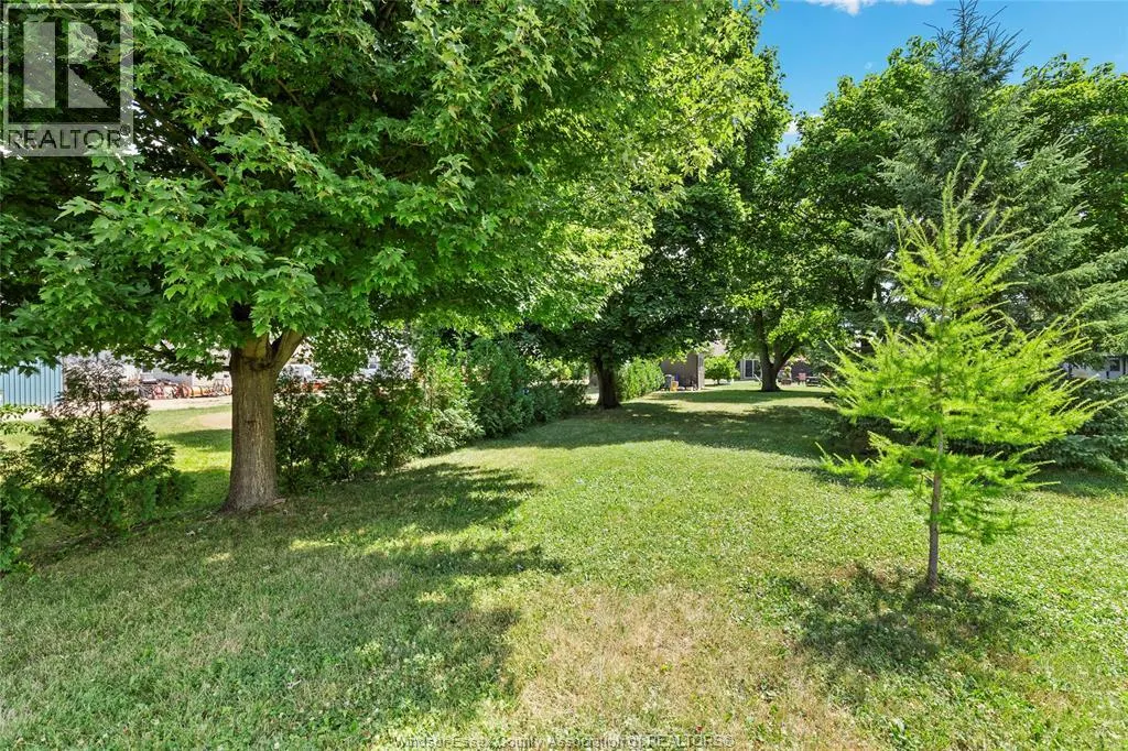 1425 ERIE ROAD