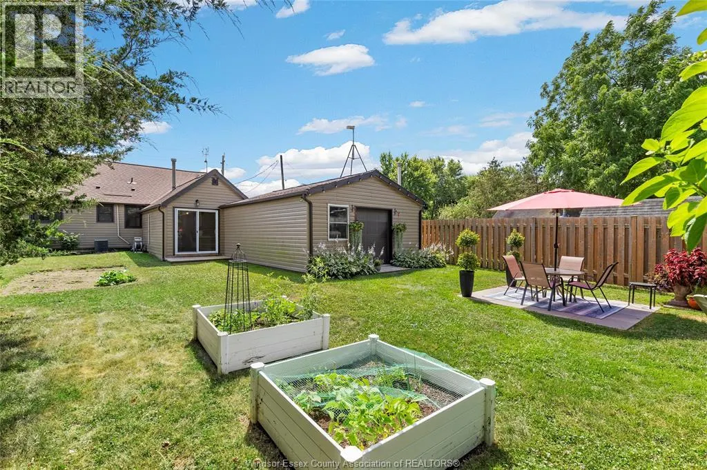 1425 ERIE ROAD