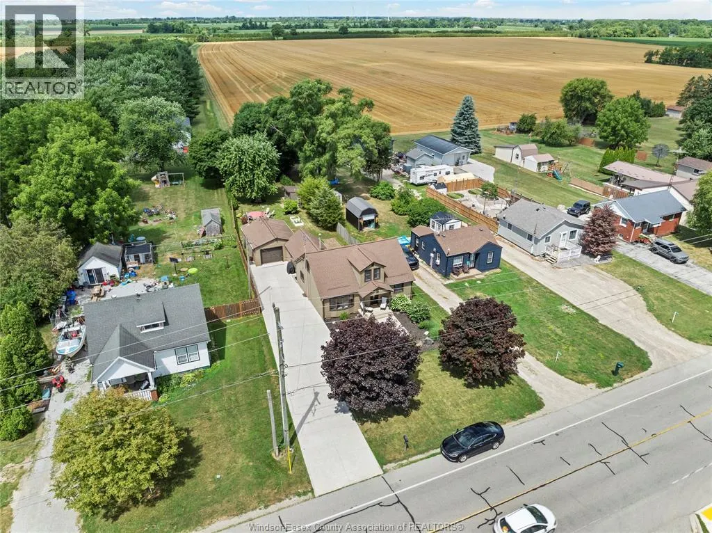 1425 ERIE ROAD