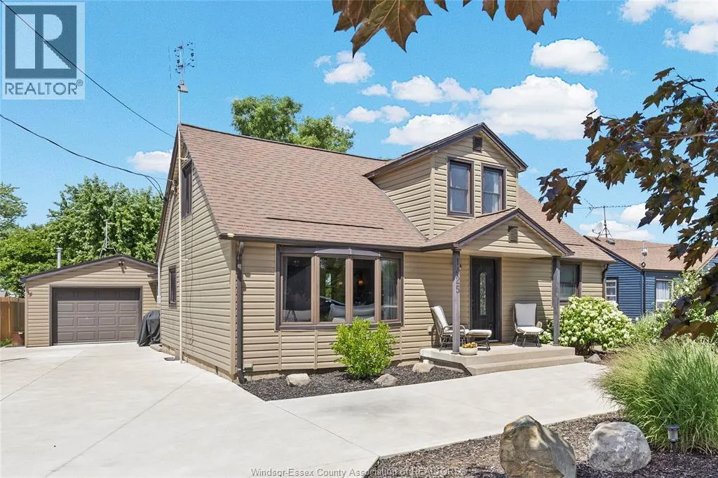 1425 ERIE ROAD