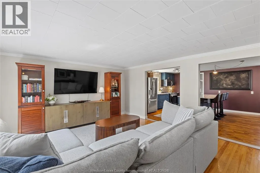 1425 ERIE ROAD