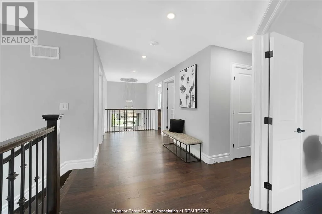 1271 CAMPANA CRESCENT