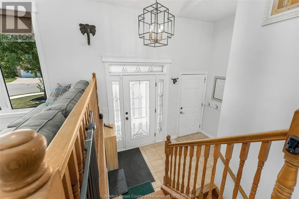 208 BRIEN AVENUE West