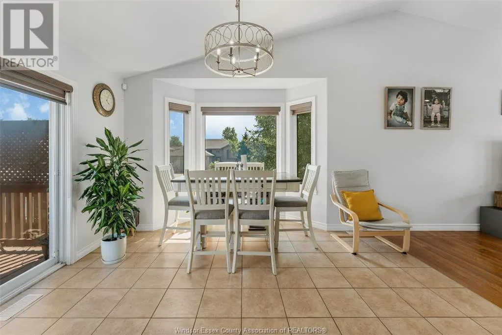208 BRIEN AVENUE West
