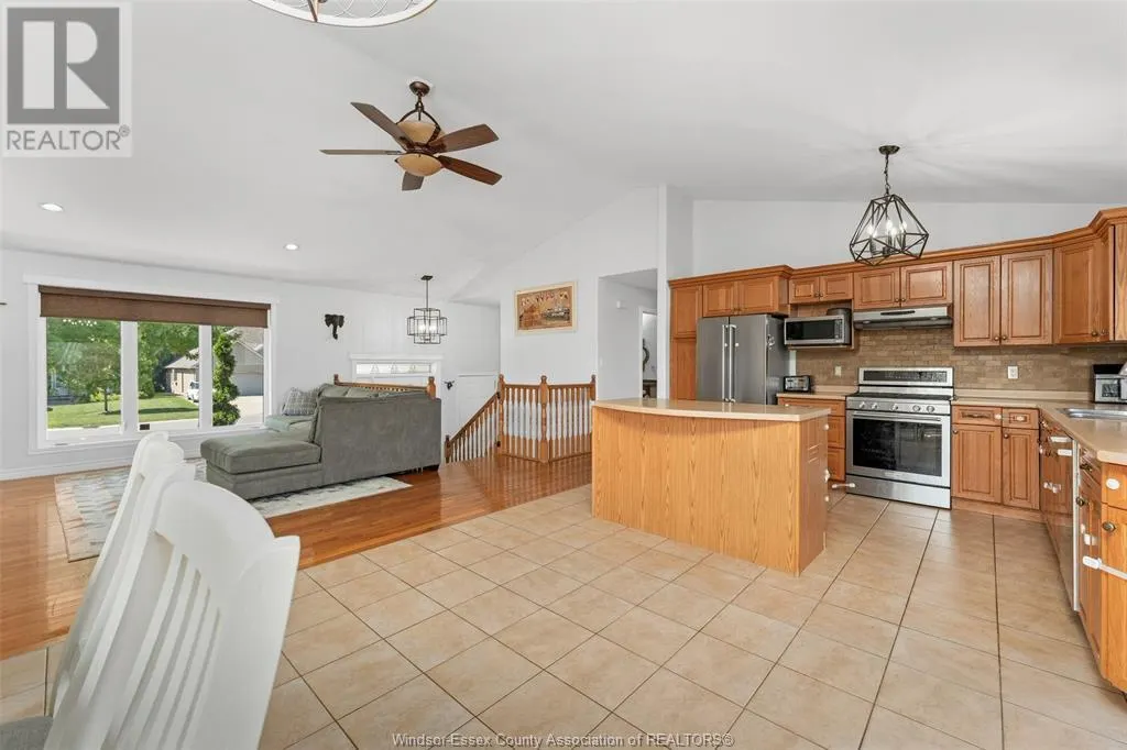 208 BRIEN AVENUE West