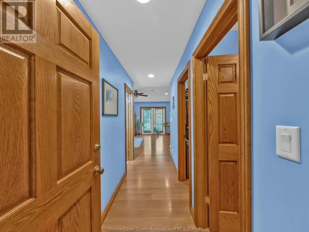 1121 Mersea Road 1