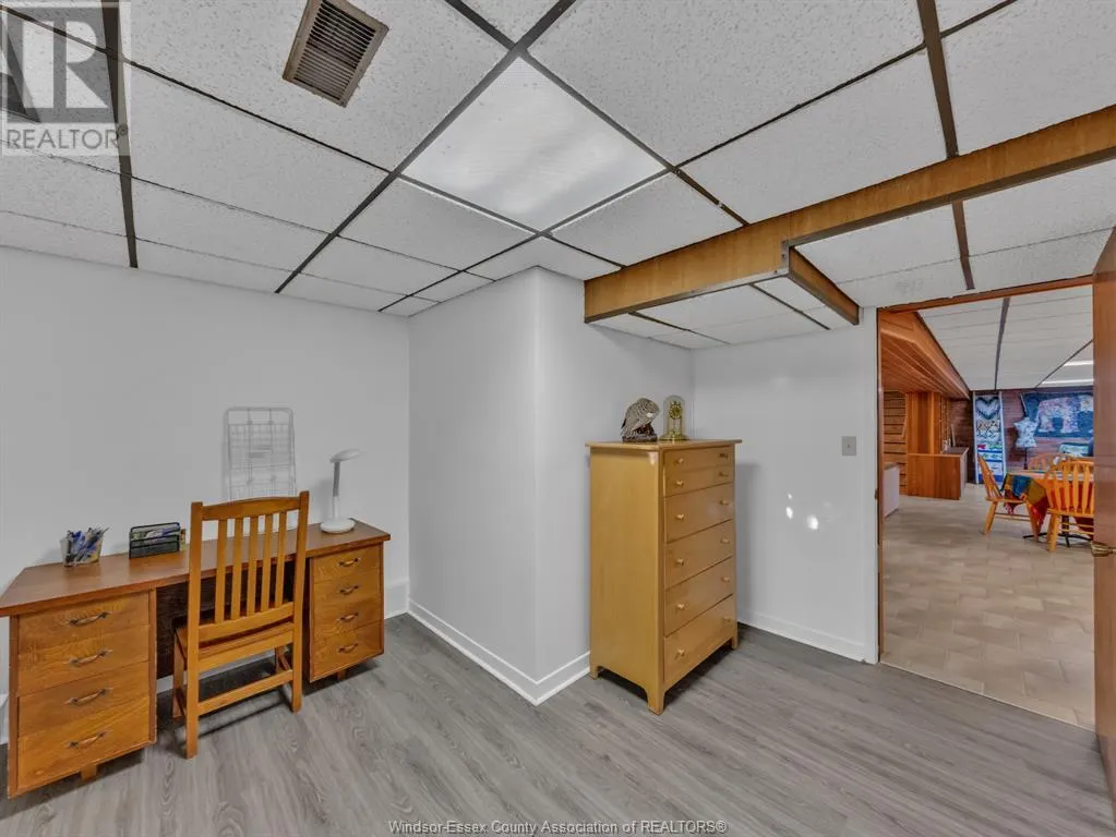 1121 Mersea Road 1