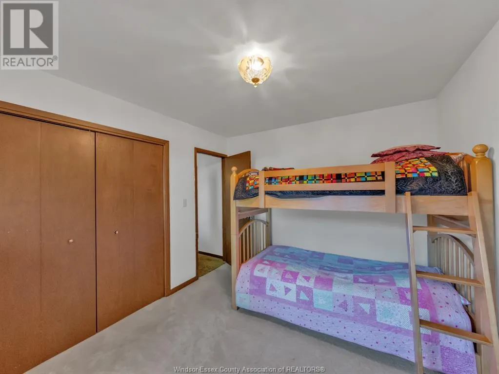 1121 Mersea Road 1